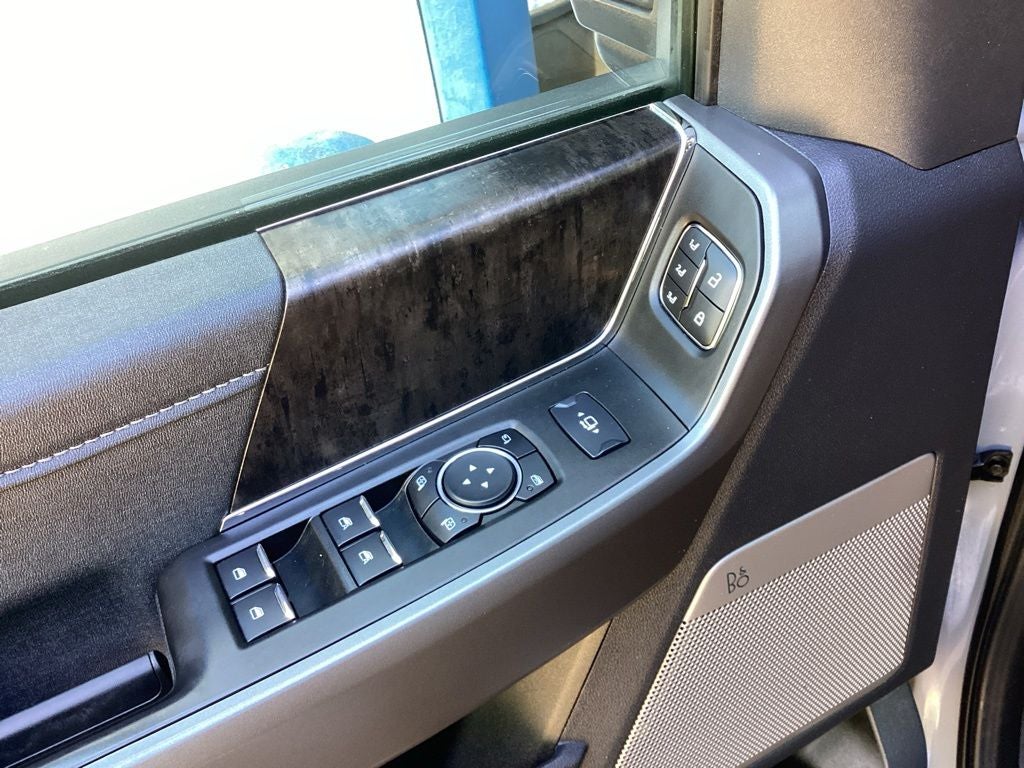 2025 Ford F-250SD Lariat