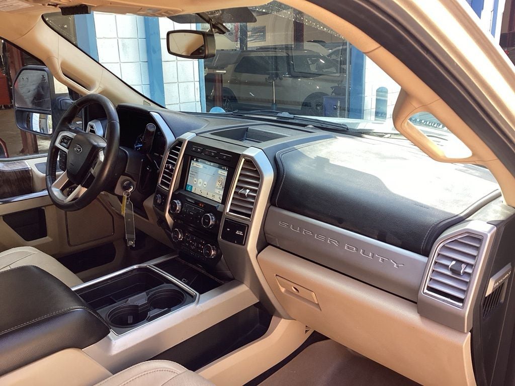 2017 Ford F-350SD Lariat