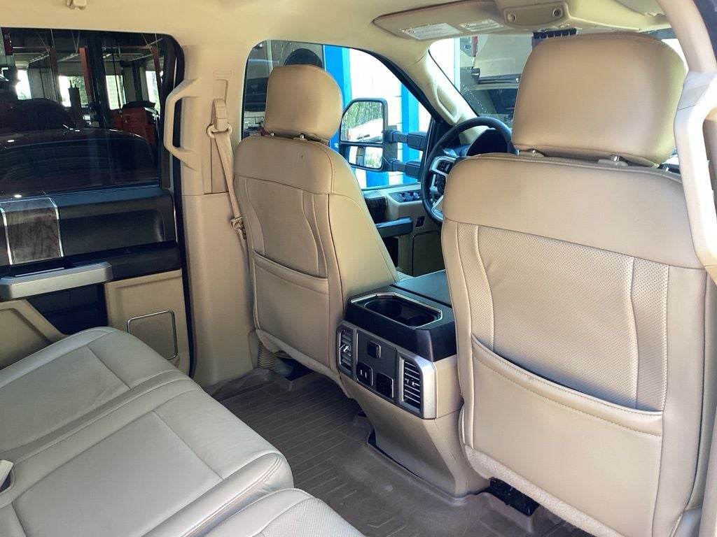 2017 Ford F-350SD Lariat