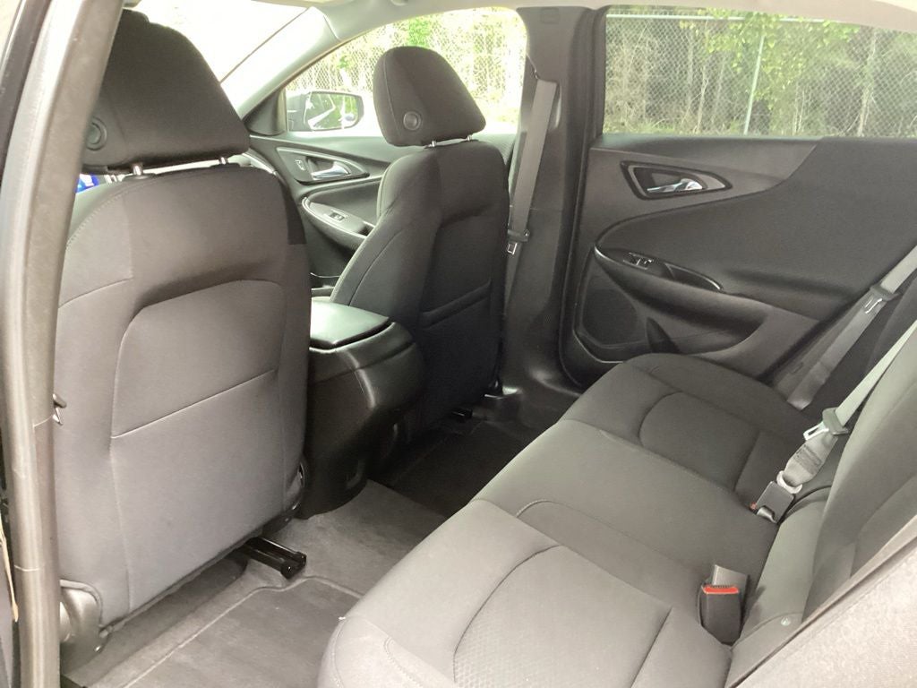 2023 Chevrolet Malibu LS 1LS
