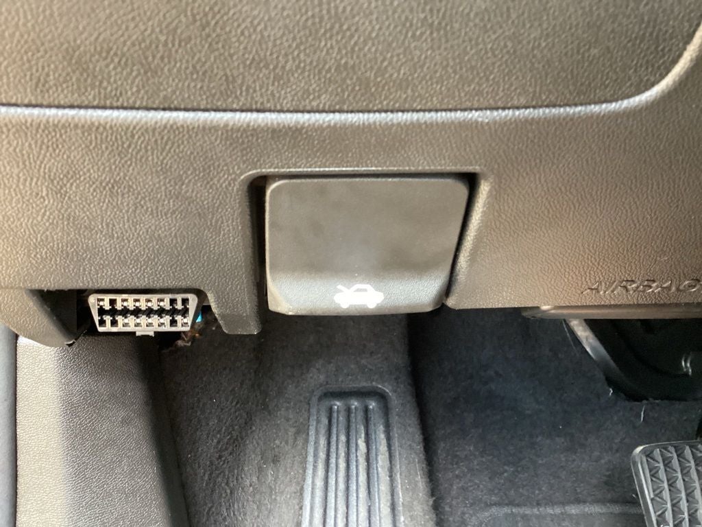 2023 Chevrolet Malibu LS 1LS