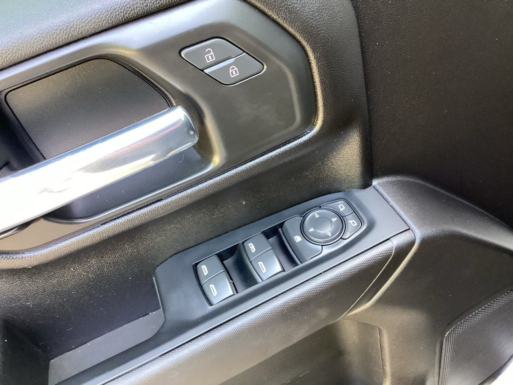 2023 Chevrolet Silverado 1500 WT