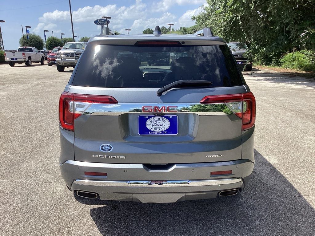 2022 GMC Acadia Denali