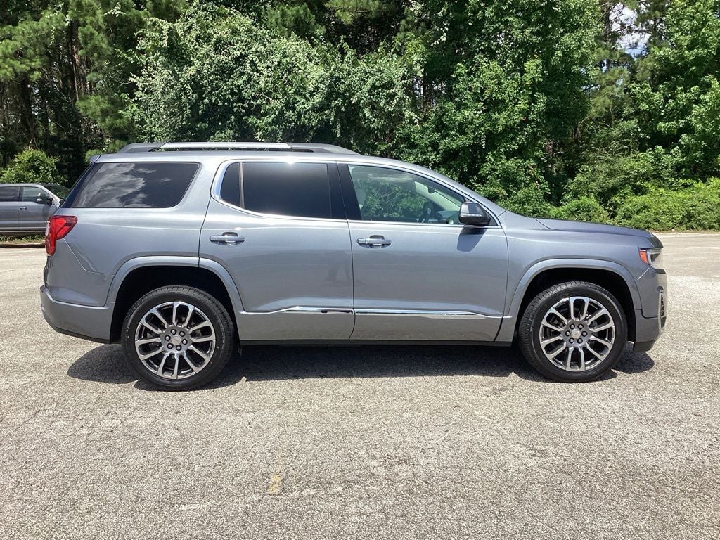 2022 GMC Acadia Denali