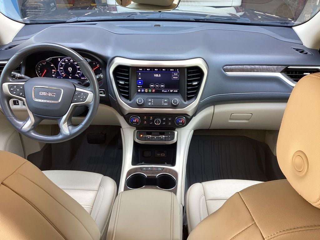 2022 GMC Acadia Denali