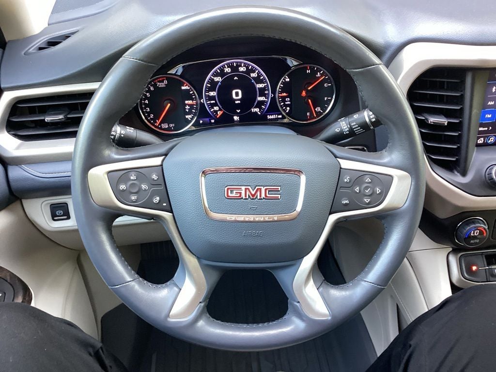 2022 GMC Acadia Denali