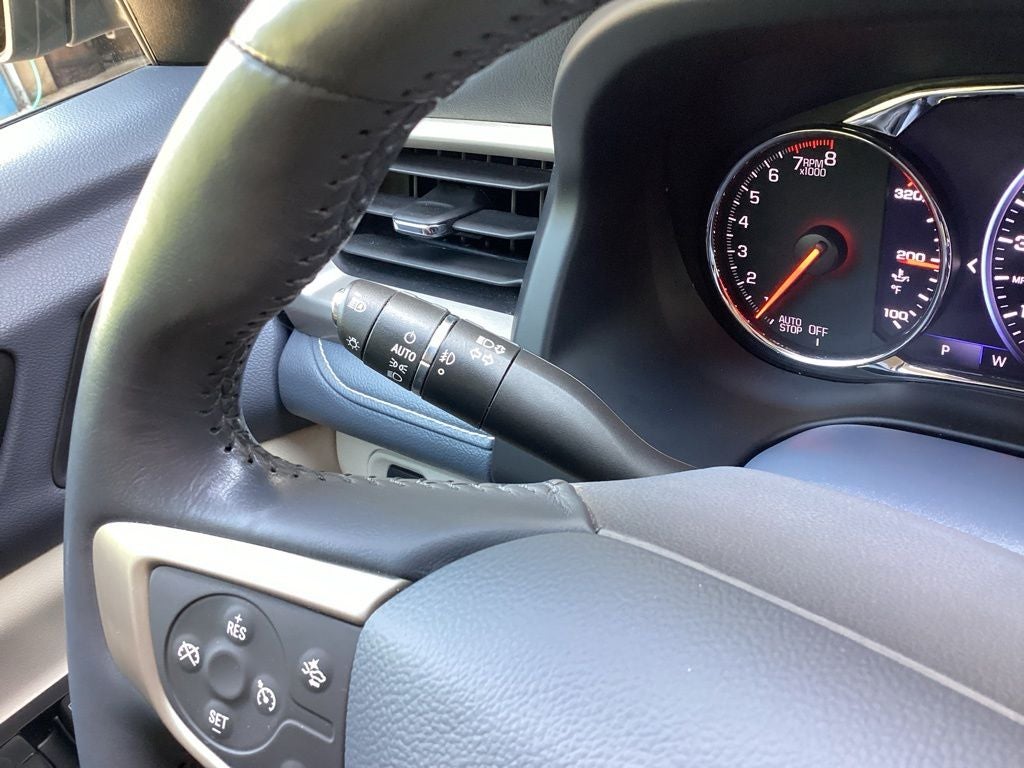 2022 GMC Acadia Denali