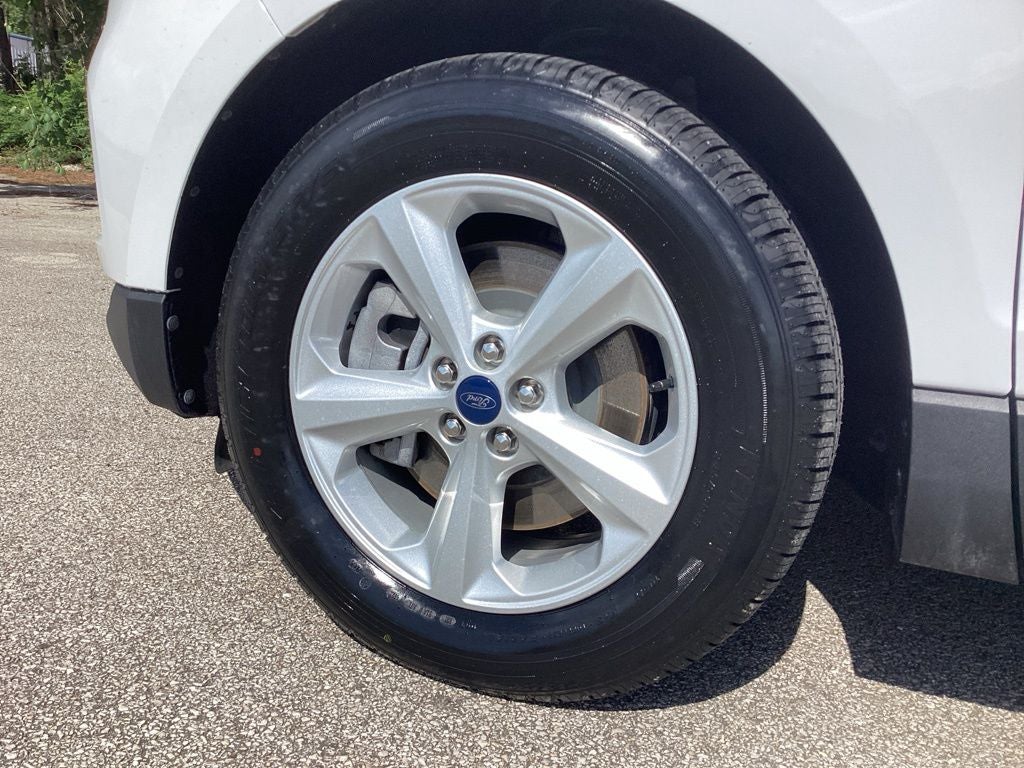 2021 Ford Edge SE