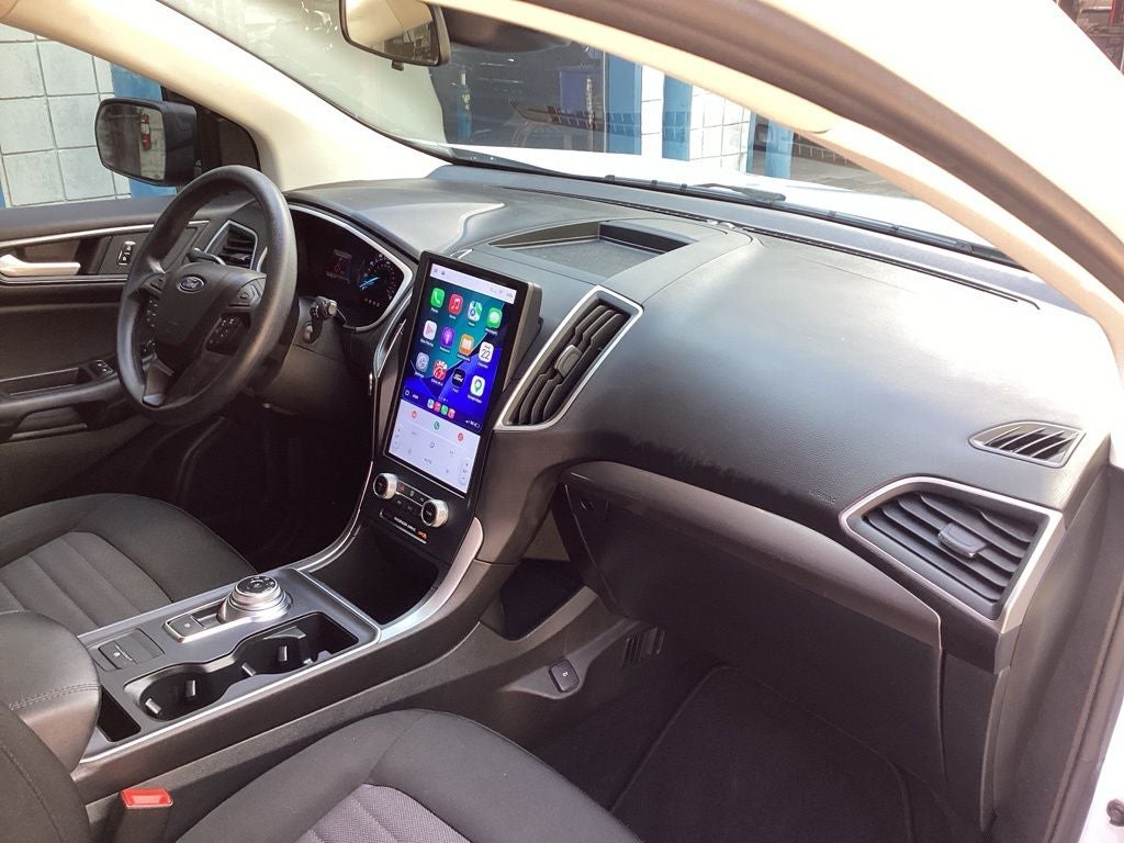 2021 Ford Edge SE