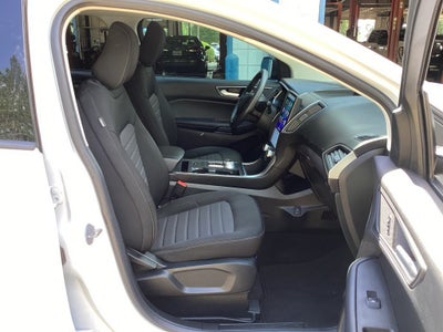 2021 Ford Edge SE