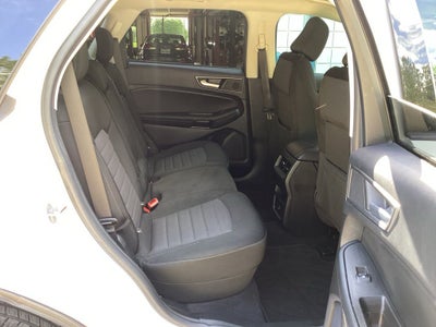 2021 Ford Edge SE