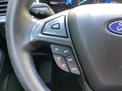 2021 Ford Edge SE