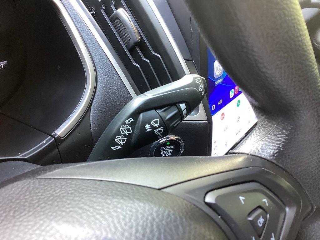 2021 Ford Edge SE