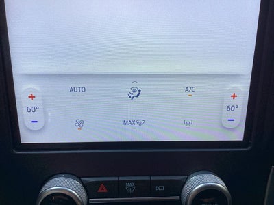 2021 Ford Edge SE