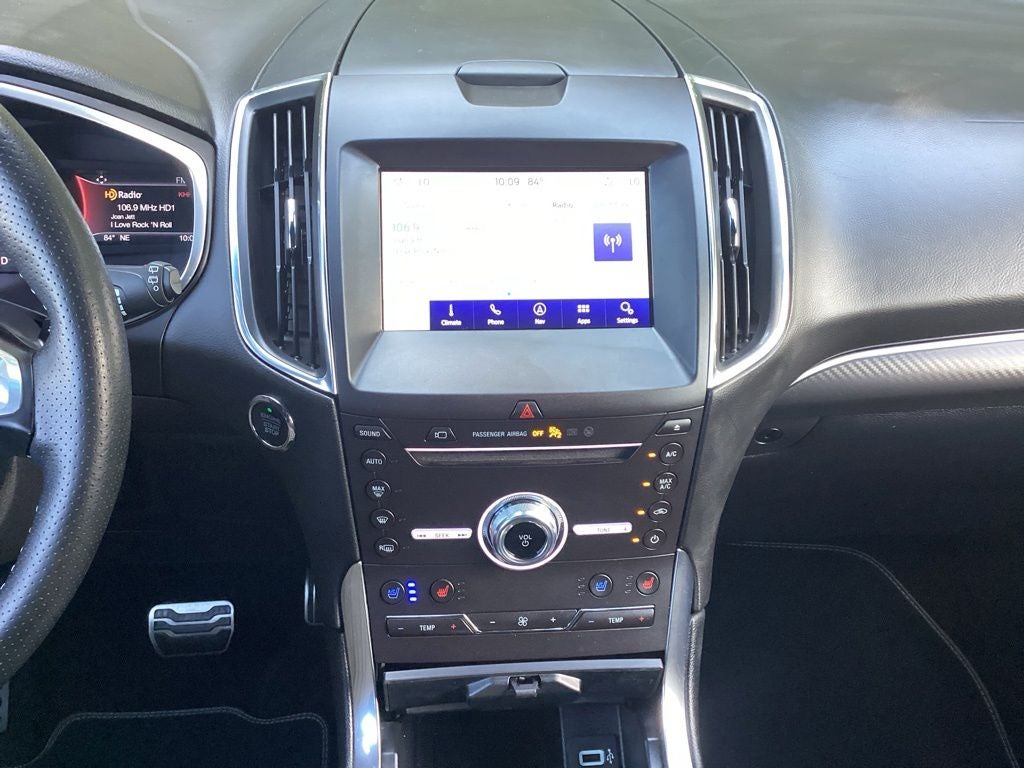 2019 Ford Edge ST
