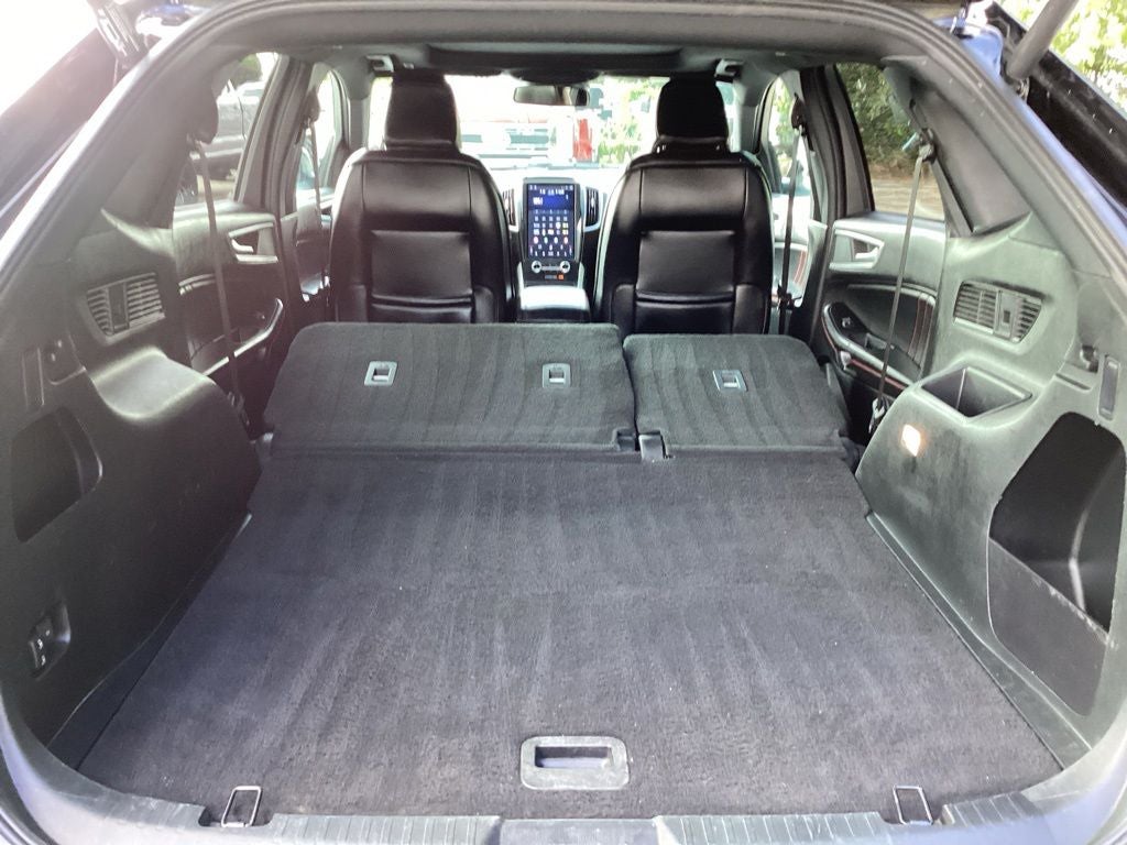 2022 Ford Edge ST Line