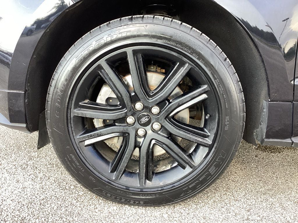 2022 Ford Edge ST Line