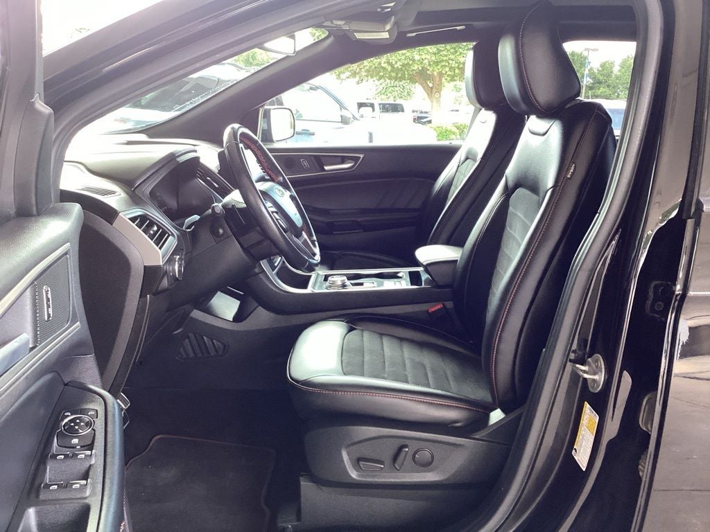 2022 Ford Edge ST Line