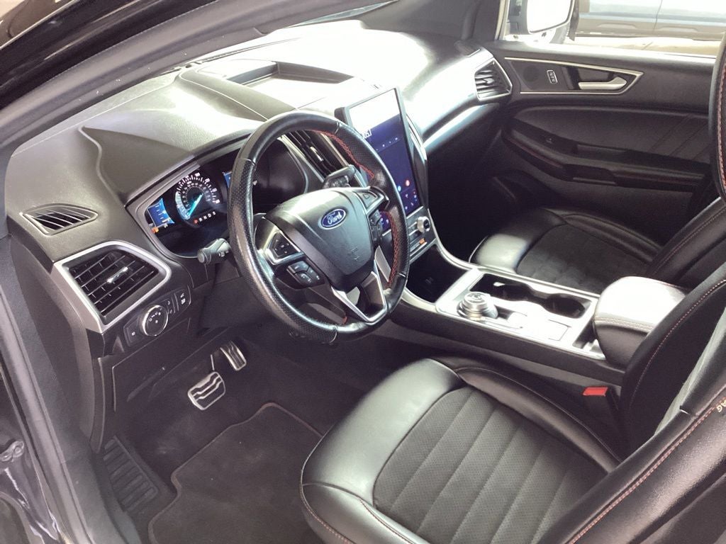 2022 Ford Edge ST Line