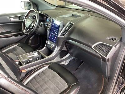 2022 Ford Edge ST Line