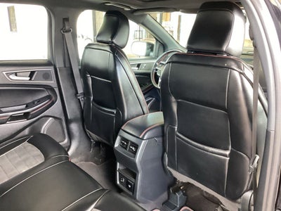 2022 Ford Edge ST Line