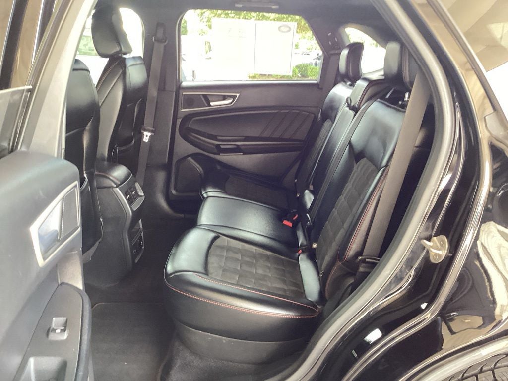 2022 Ford Edge ST Line