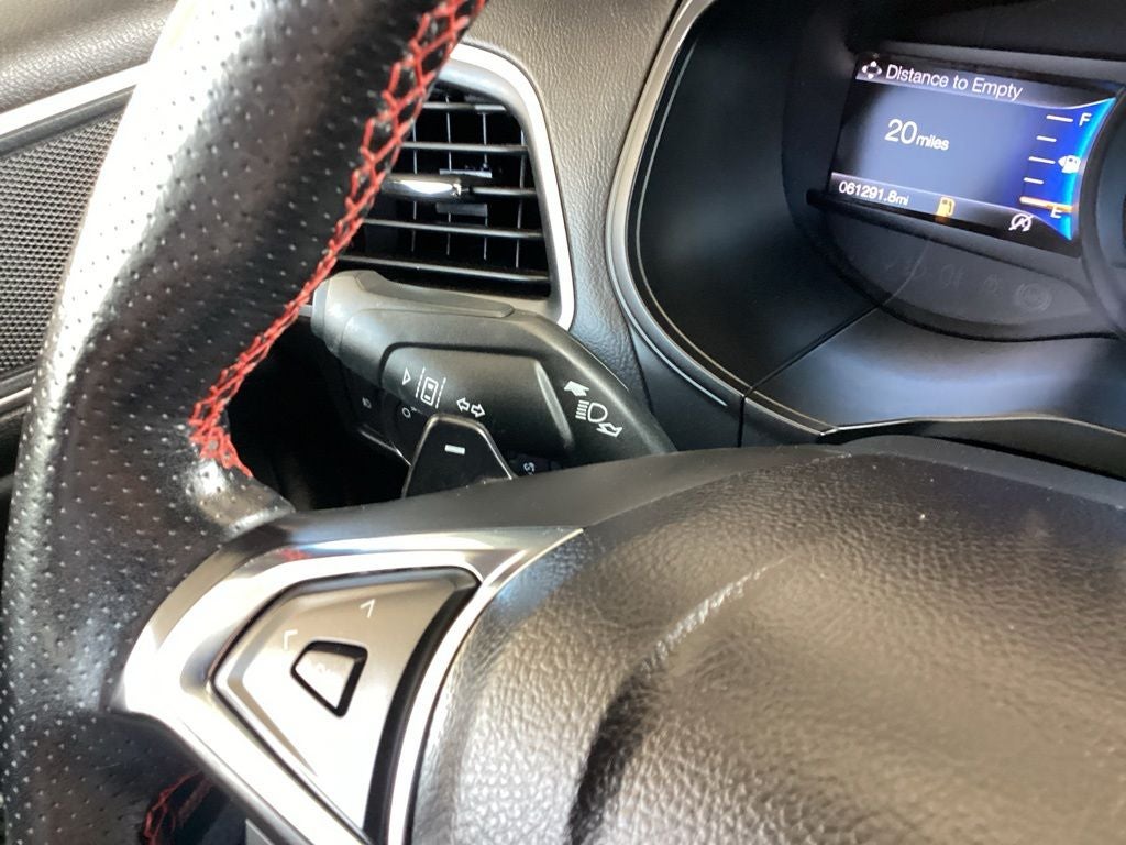 2022 Ford Edge ST Line