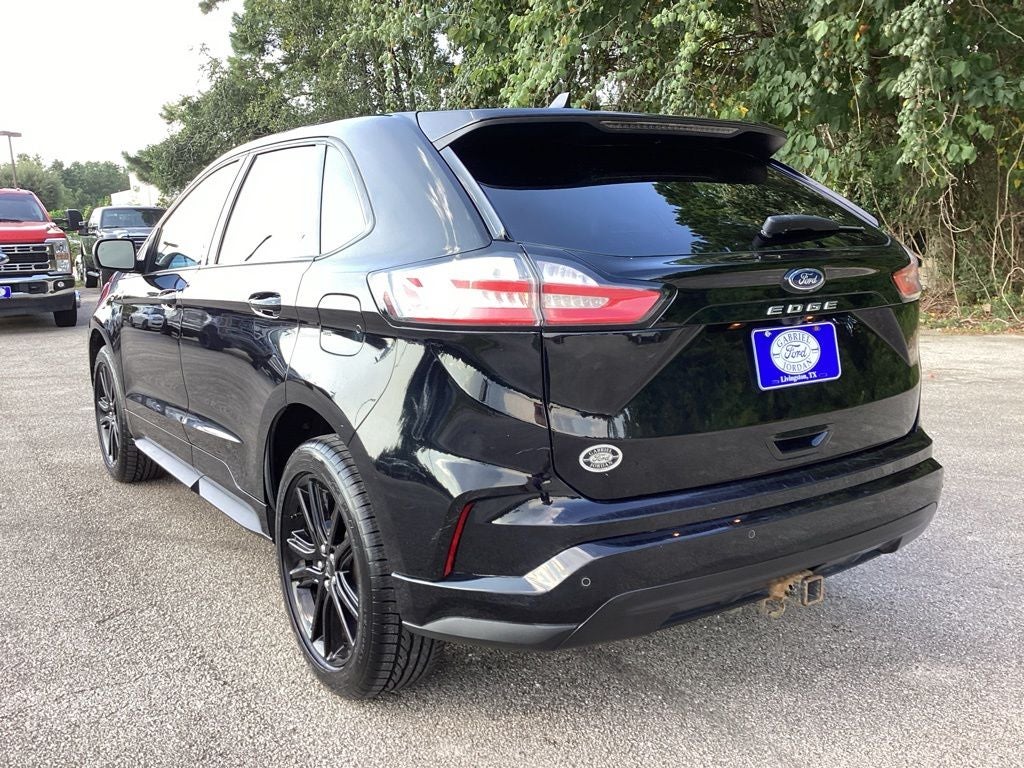 2022 Ford Edge ST Line