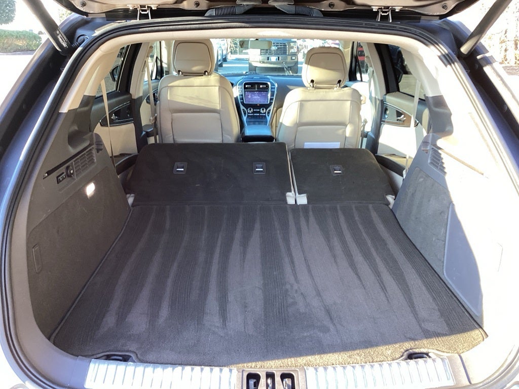 2020 Lincoln Nautilus Reserve