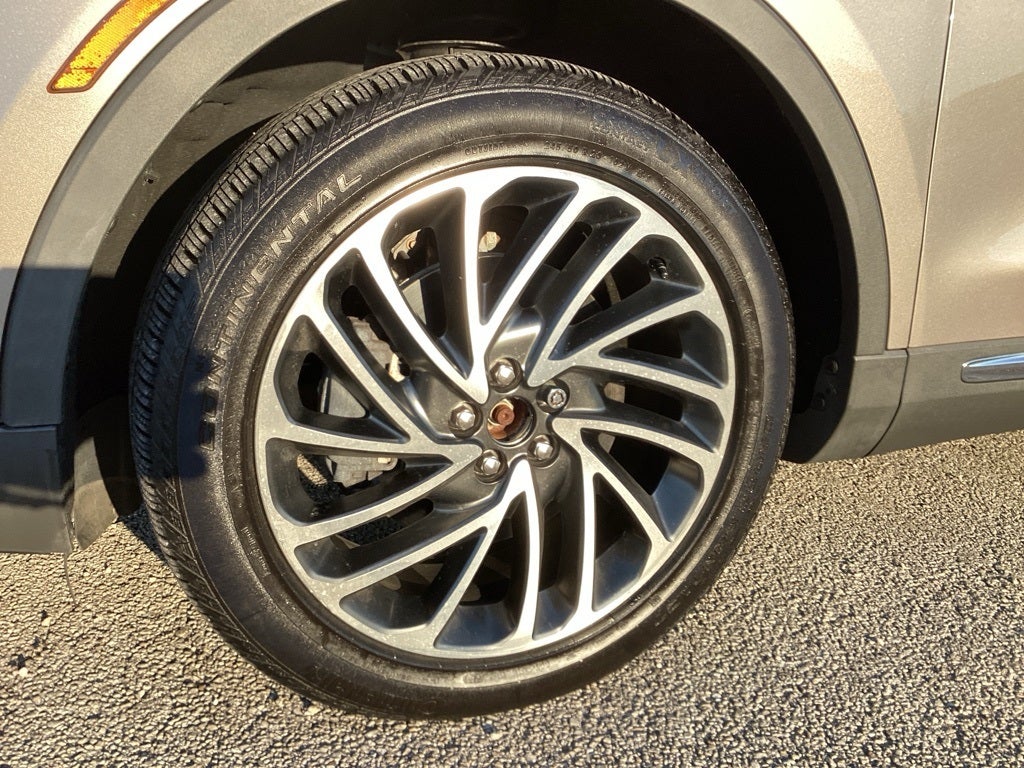 2020 Lincoln Nautilus Reserve