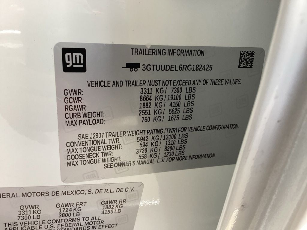 2024 GMC Sierra 1500 SLT