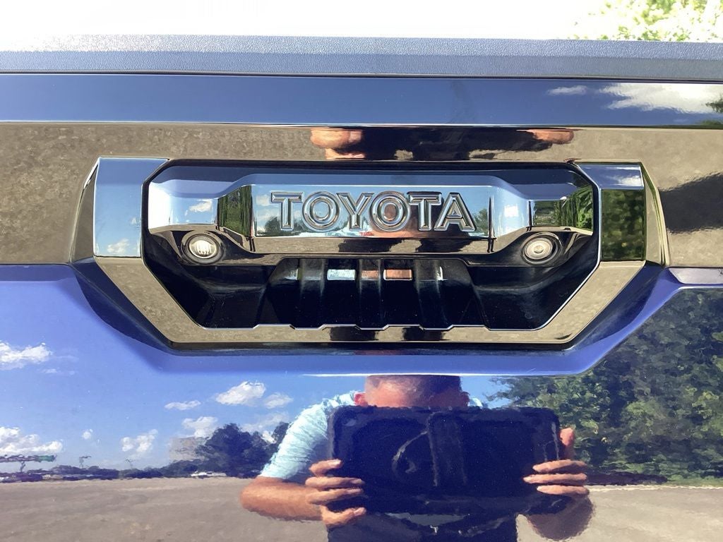 2023 Toyota Tundra Platinum