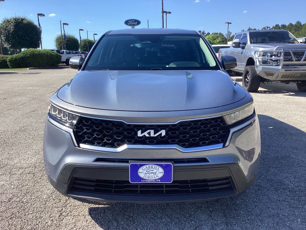2022 Kia Sorento LX