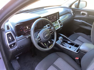 2022 Kia Sorento LX