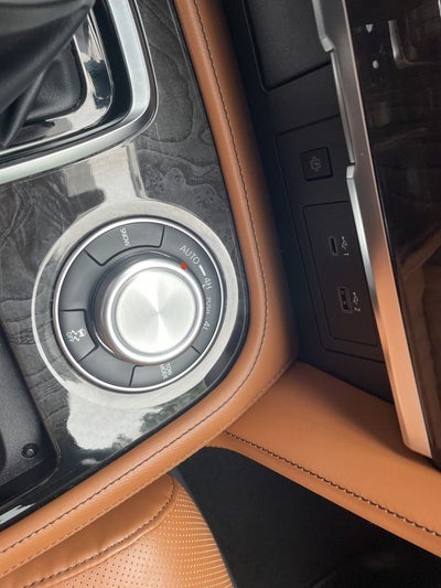 2024 INFINITI QX80 Sensory