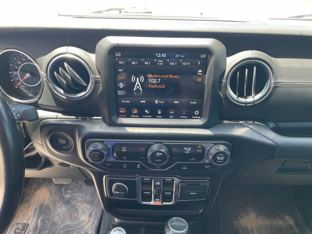 2022 Jeep Gladiator Overland