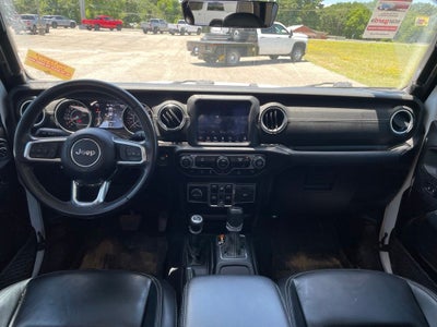 2022 Jeep Gladiator Overland