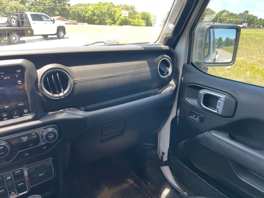 2022 Jeep Gladiator Overland