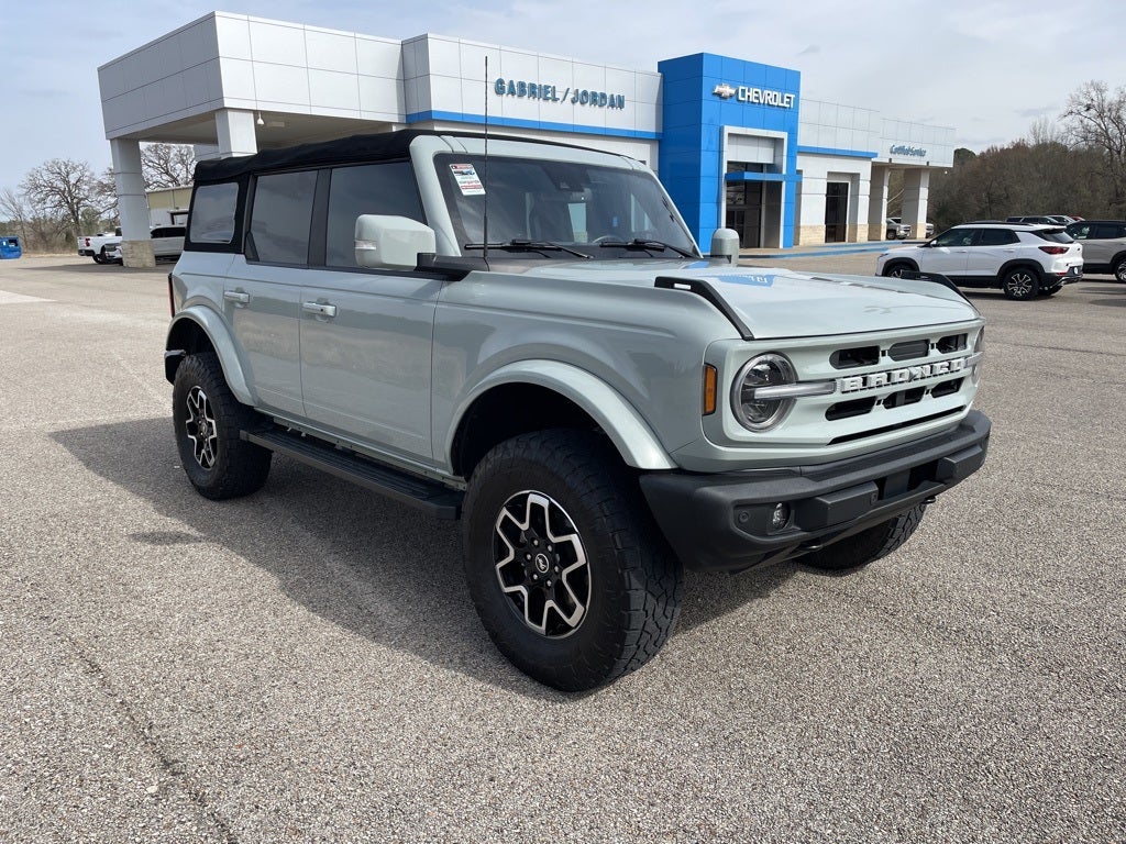 2023 Ford Bronco Outer Banks