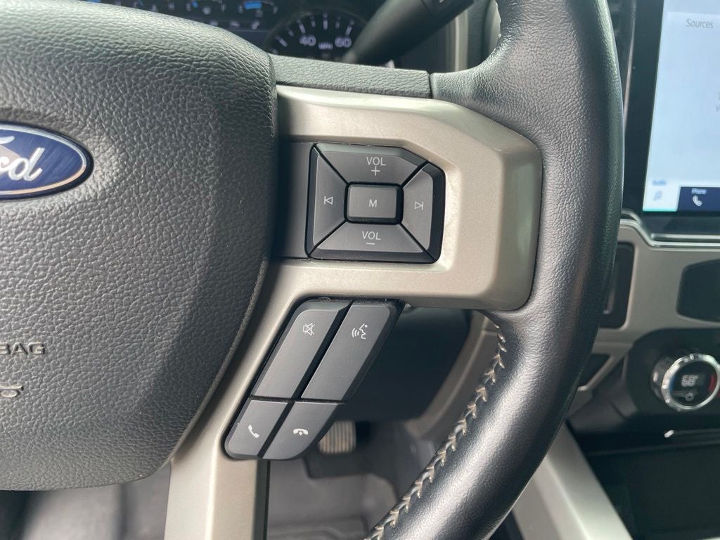 2022 Ford F-350SD Lariat DRW