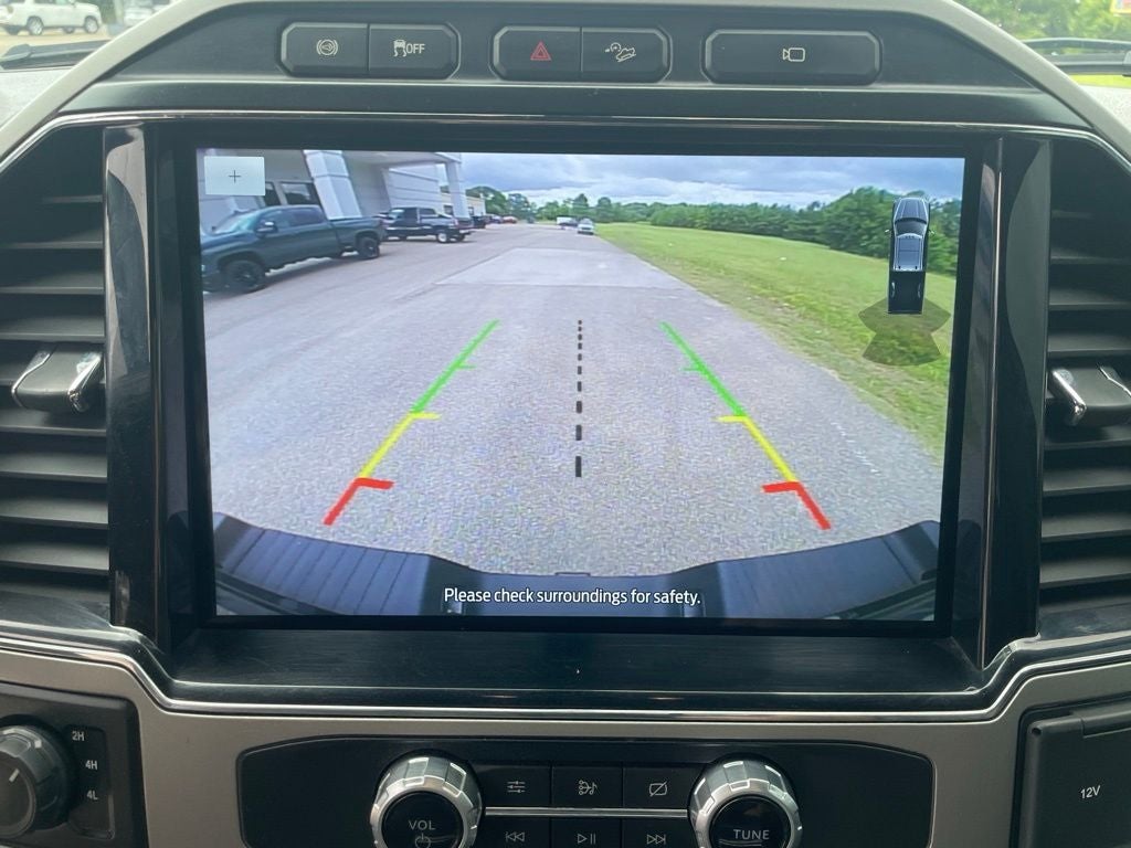 2022 Ford F-350SD Lariat DRW