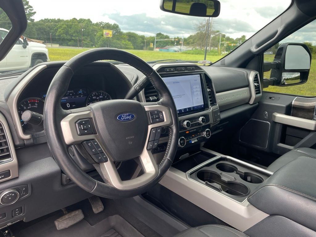 2022 Ford F-350SD Lariat DRW