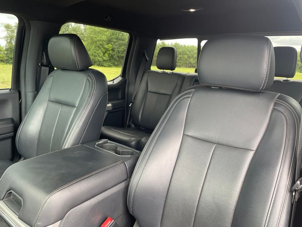 2022 Ford F-350SD Lariat DRW