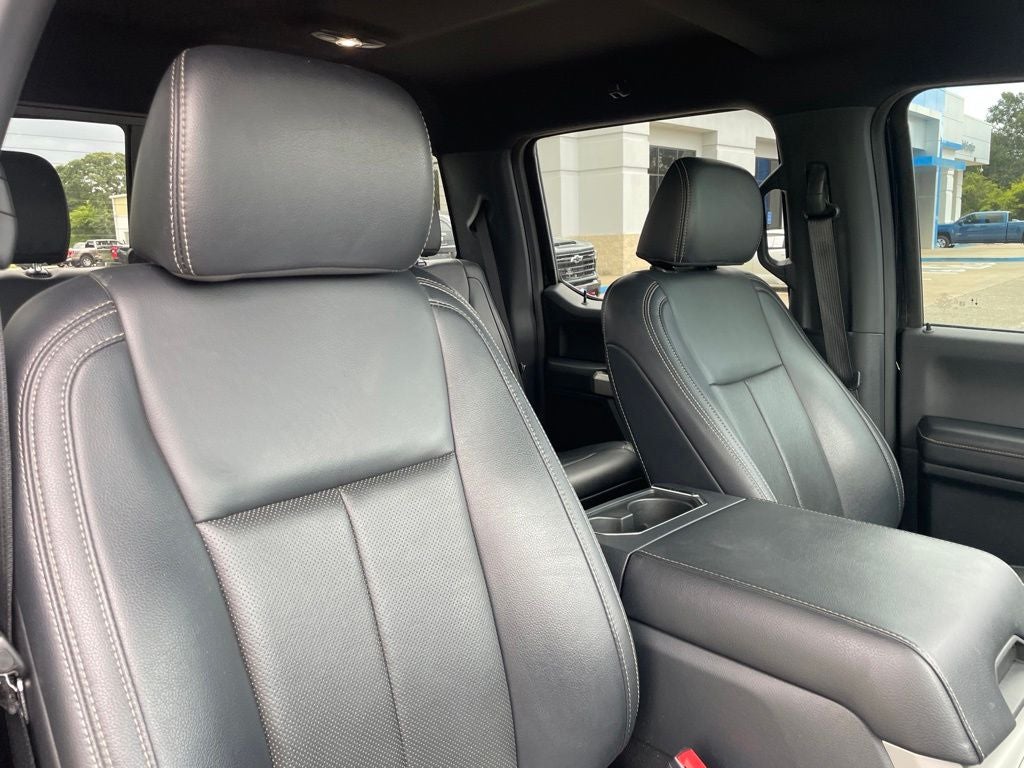 2022 Ford F-350SD Lariat DRW