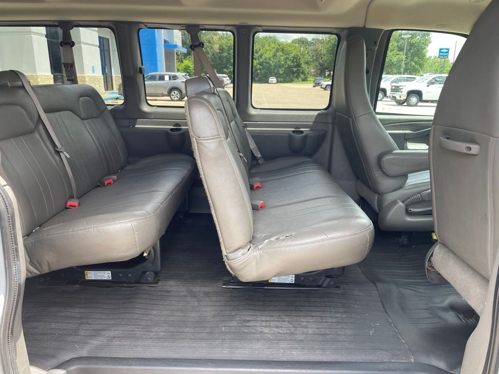 2020 Chevrolet Express 3500 LS Passenger