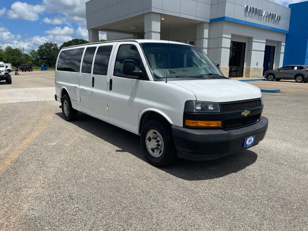 2020 Chevrolet Express 3500 LS Passenger
