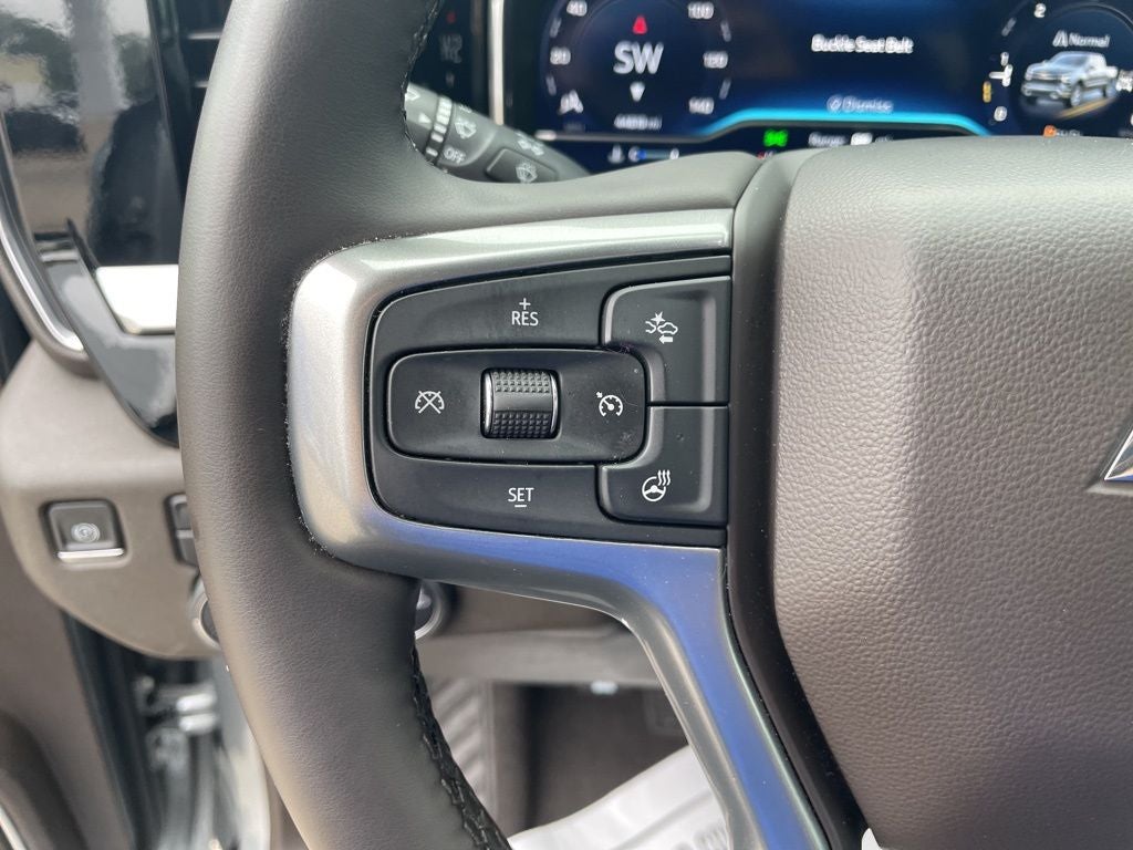 2024 Chevrolet Silverado 1500 LT LT1