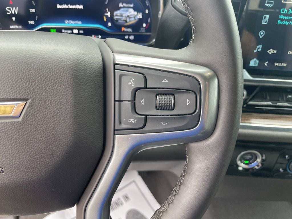 2024 Chevrolet Silverado 1500 LT LT1