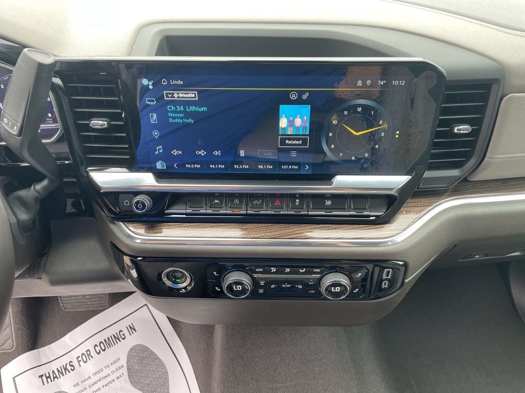 2024 Chevrolet Silverado 1500 LT LT1