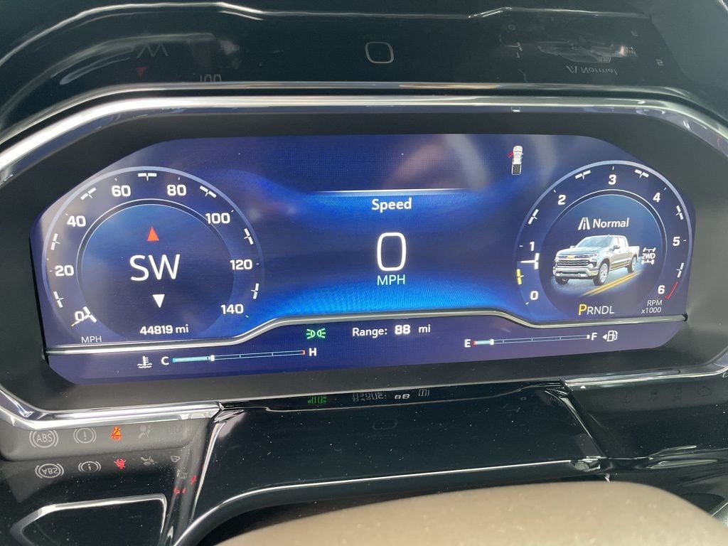 2024 Chevrolet Silverado 1500 LT LT1